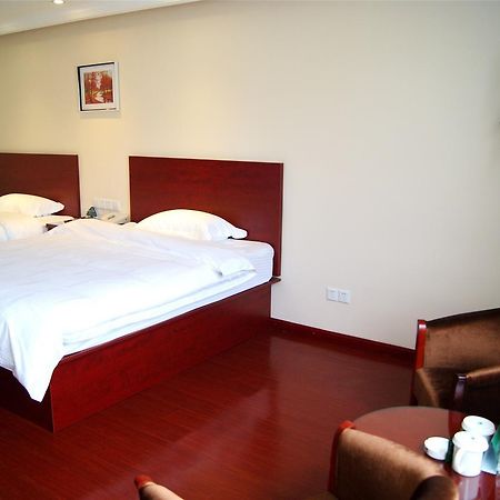 Greentree Inn Jiangsu Zhenjiang Jiangsu Science And Technology University Youth Square Express Hotel 扬州 外观 照片